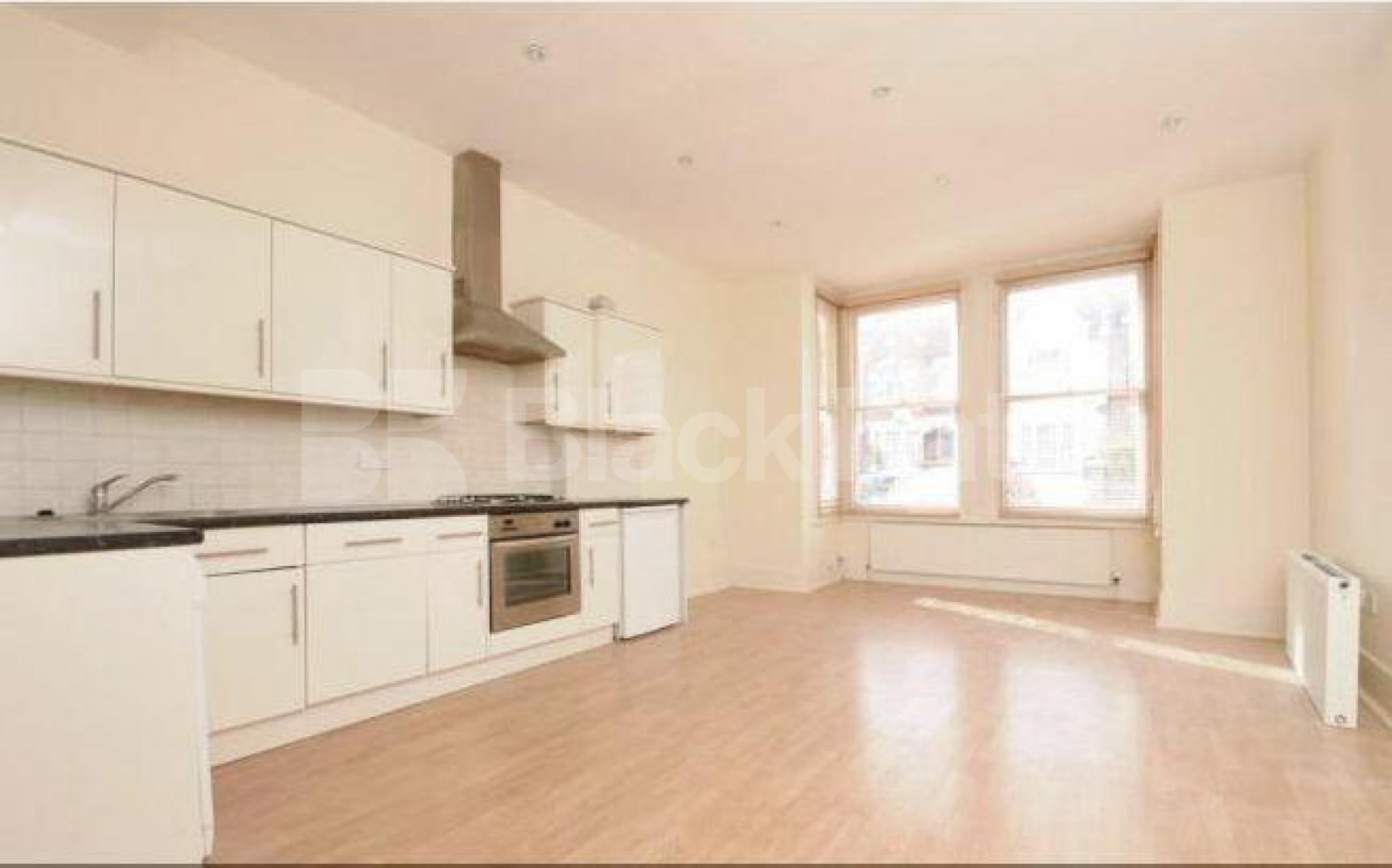 			LET, Studio Apartment, 1 bath, 1 reception Studio			 Gleneagle Road, Streatham Common